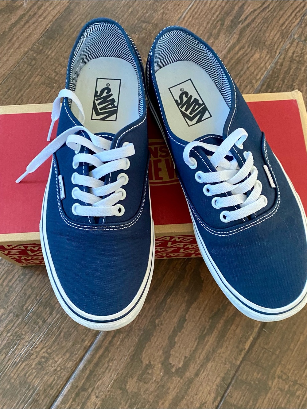 Vans Classic Canvas Low-Top Sneakers - Dark Blue with White